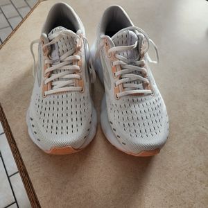 Nearly New Brooks Glycerin 20